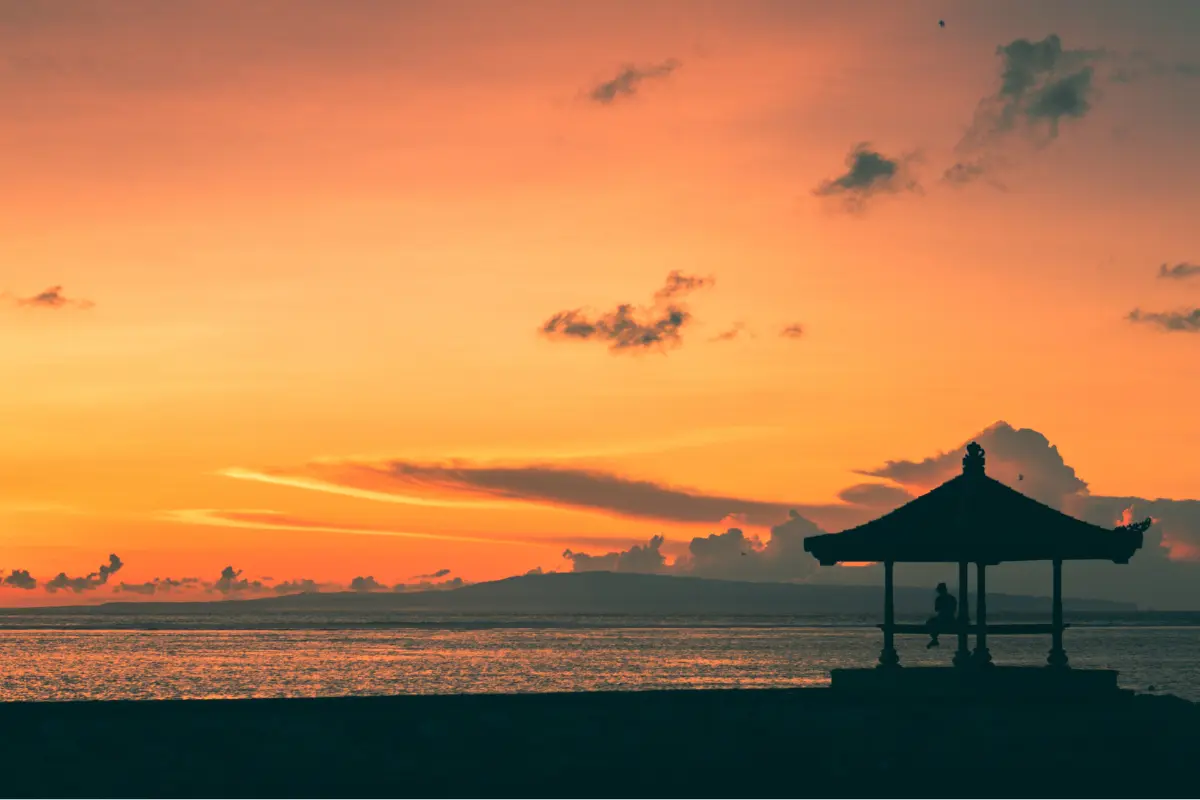 Explore the stunning landscape and vibrant culture of Bali and create unforgettable memories with your loved one.