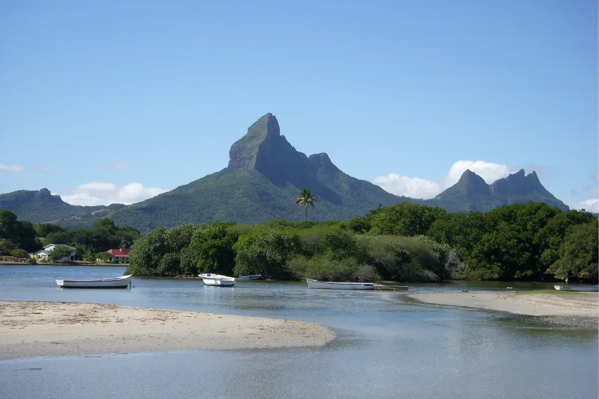 Visit Mauritius with your partner and experience the combination of love, adventure, & relaxation.