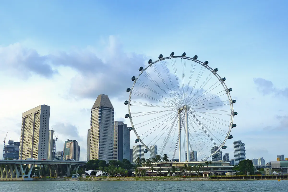 Cherish the adventurous side of Singapore on a Singapore & Malaysia trip.